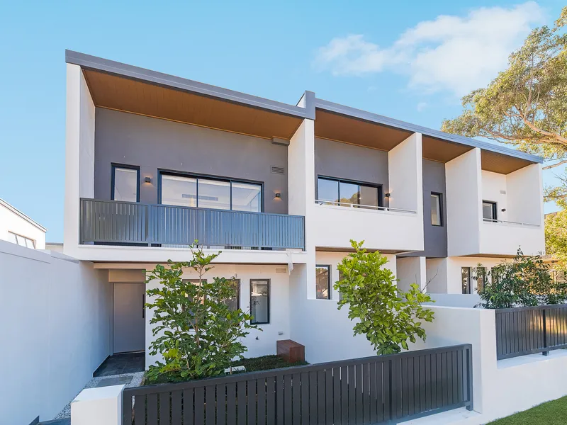 Brand New 4 Bedroom Townhouse with Private Rooftop Terrace Ready to Move in
