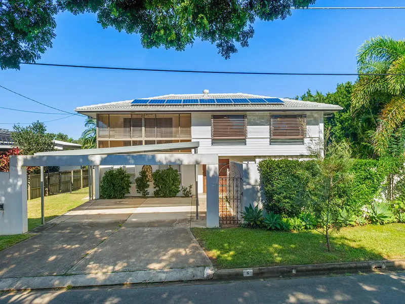 Perfect family home close to EVERYTHING!