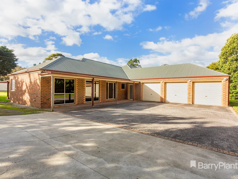 Huge House with 2 Big Sheds on an Acre