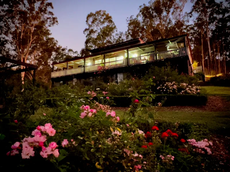 Elevated Tranquil Living on 4.7 Acres near Canungra!
