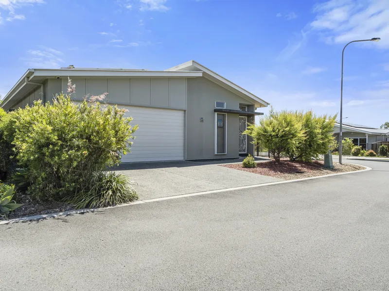 Spacious two bedroom home in a fantastic location near the new clubhouse!
