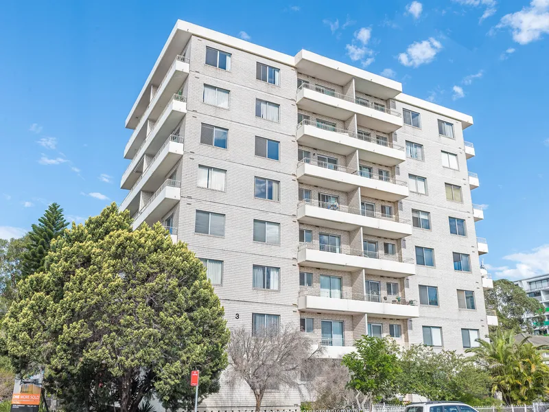 Captivating city views and great location