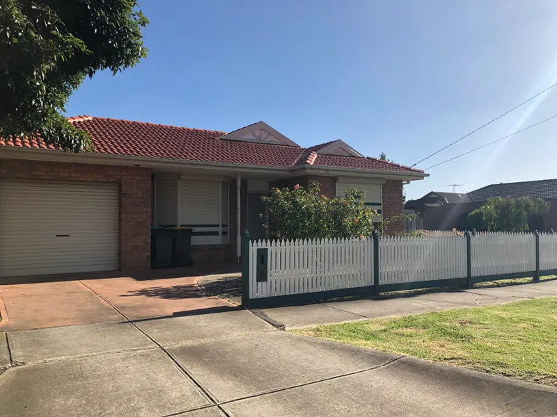 1/292 Furlong Road St Albans
