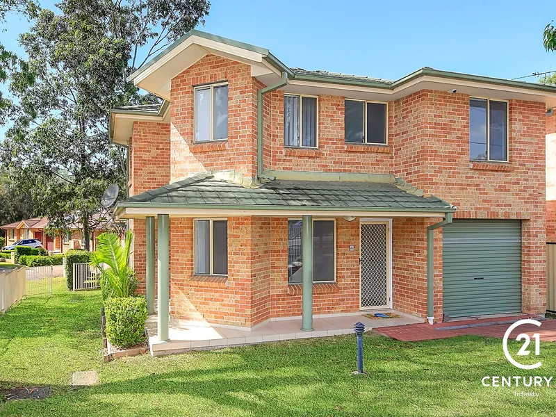 Character Filled Free Standing Townhouse in The Heart of Toongabbie!
