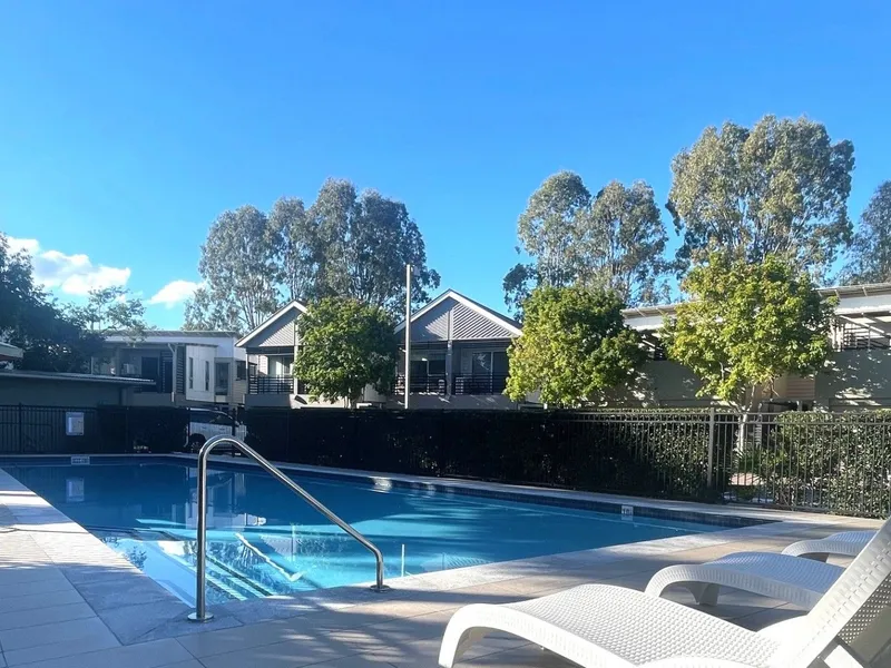 New Listing - Ever Green Park View