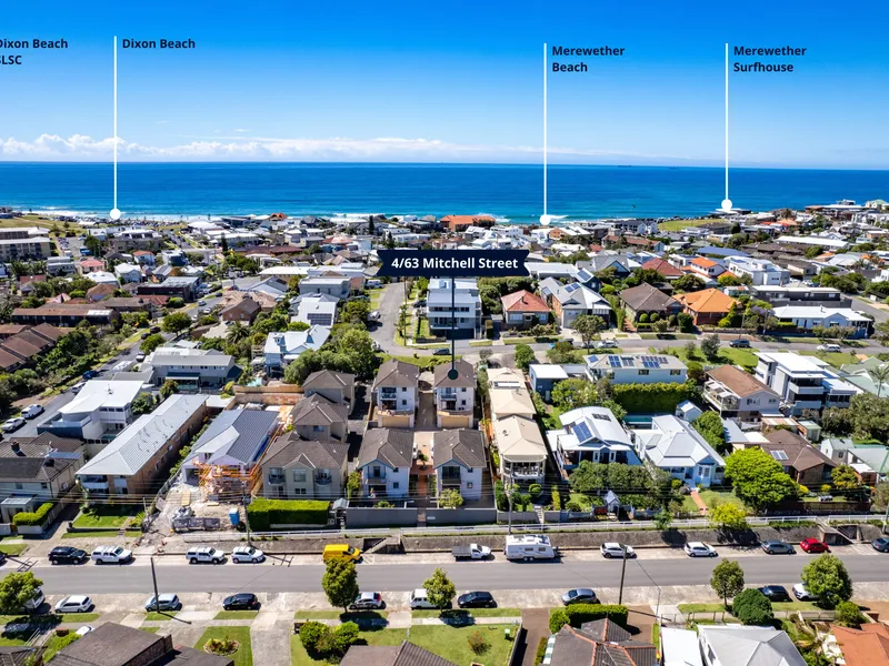 Fully Renovated Freestanding Townhouse, Barefoot Run to the Beach