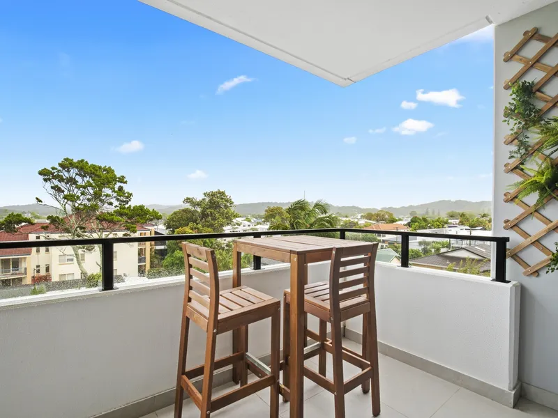 Near New, Steps To The Ocean, Great Rental Return, Sellers Have Moved On