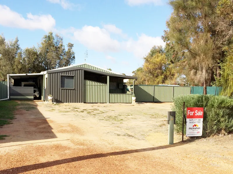 Fully-furnished home. Walk-in. Walk-out.