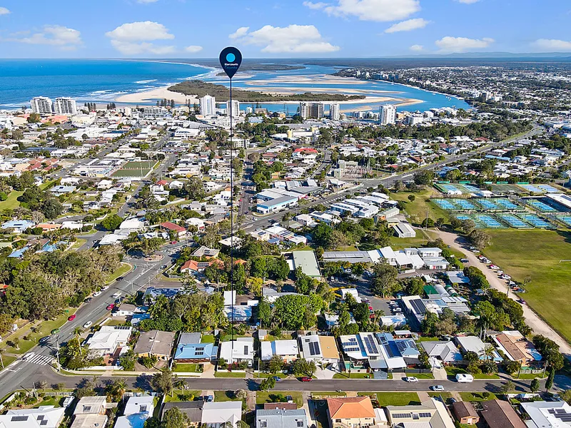 Central Position Close to Everything