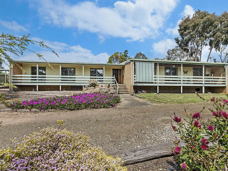 Dual Living Potential – Lifestyle Bonanza