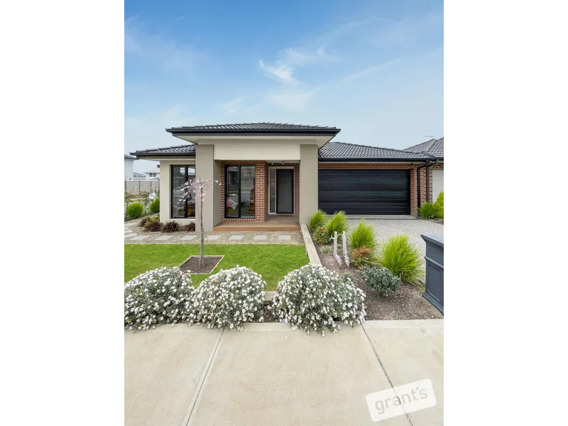 Stunning family living in the Meridian Estate