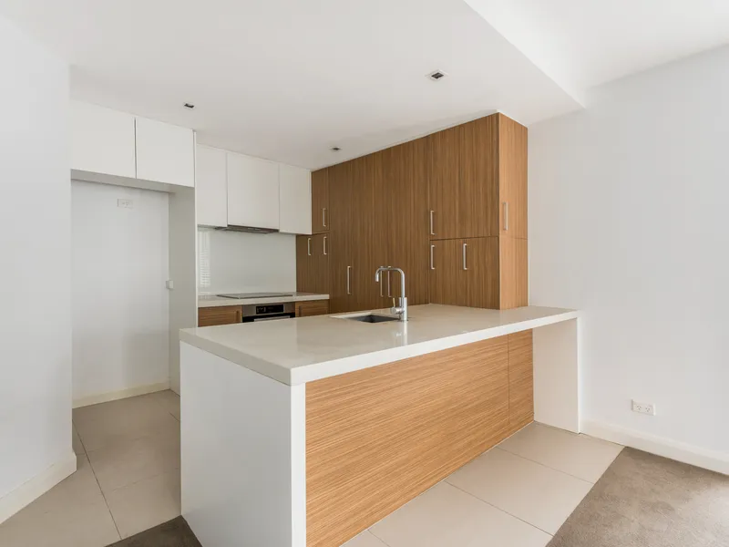 Stylish Two Bedroom Apartment in the Heart of Brighton