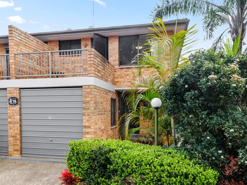 CALL AGENT TO BOOK YOUR PRIVATE INSPECTION