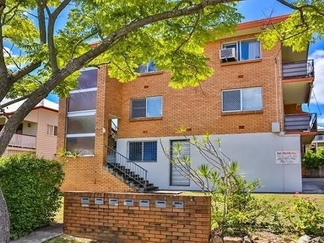 Spacious two-bedroom unit in the heart of Wilston!