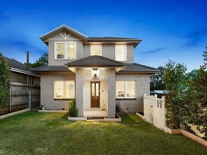 Private residence in convenient location 