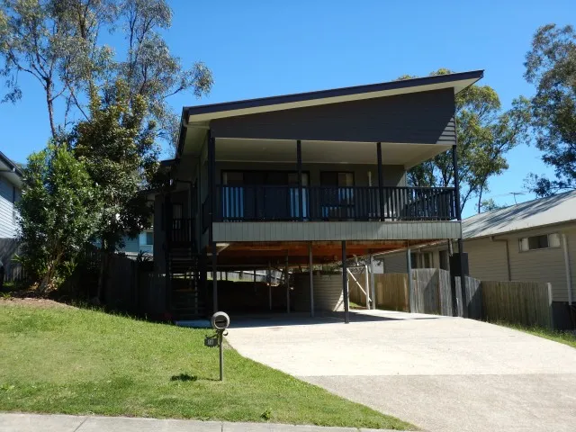 IMPRESSIVE FAMILY HOME