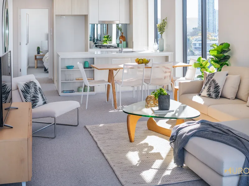 The world at your doorstep... Haven Newstead