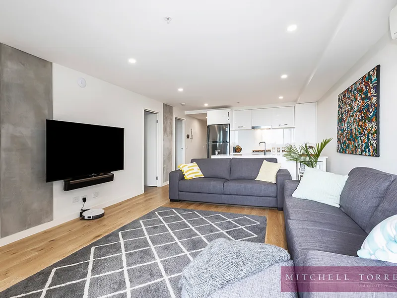 Rare 3-bedroom, 2 Car space Apartment 