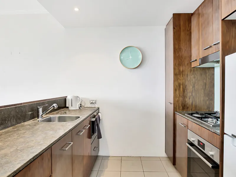 Fully Furnished One Bedroom Apartment with Parking in the Heart of Bondi Junction