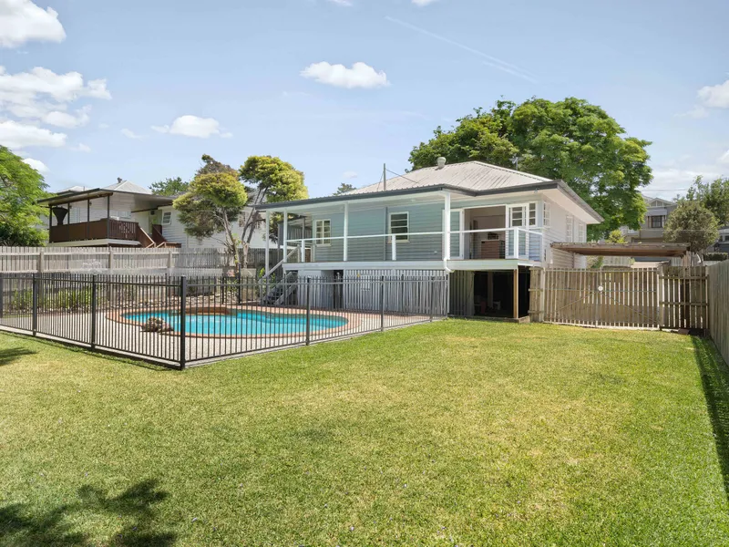Beautiful Family Home with Pool, Huge Flat Backyard and Leafy Outdoor Entertaining!