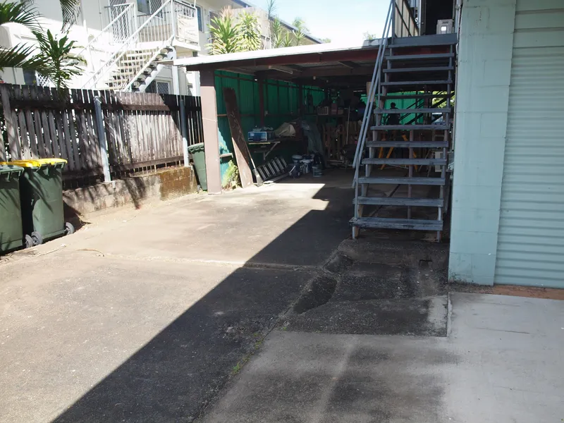 THREE BEDROOM HOME – MINUTES FROM THE CBD