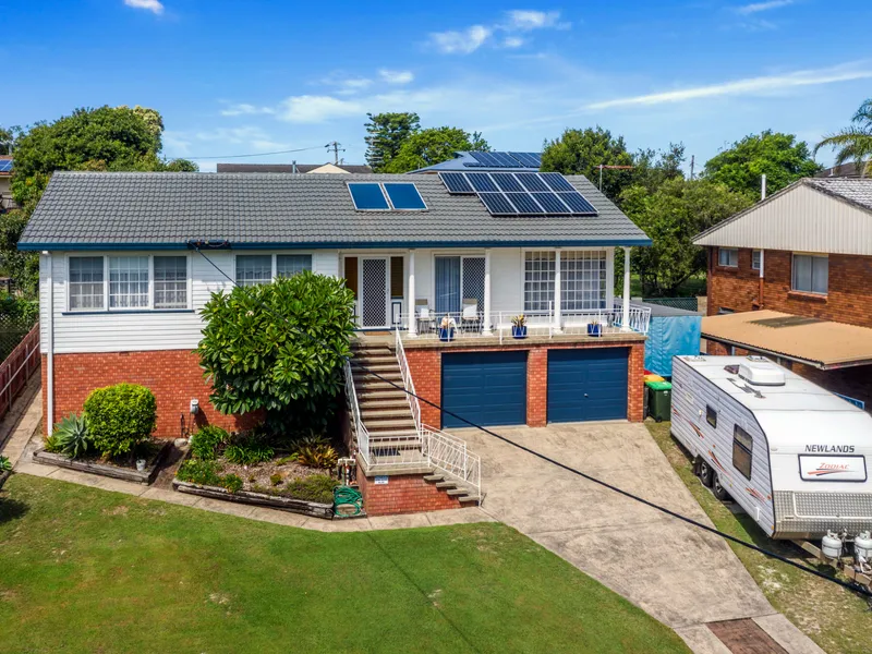 Great Opportunity in a Serene Lake Side Location