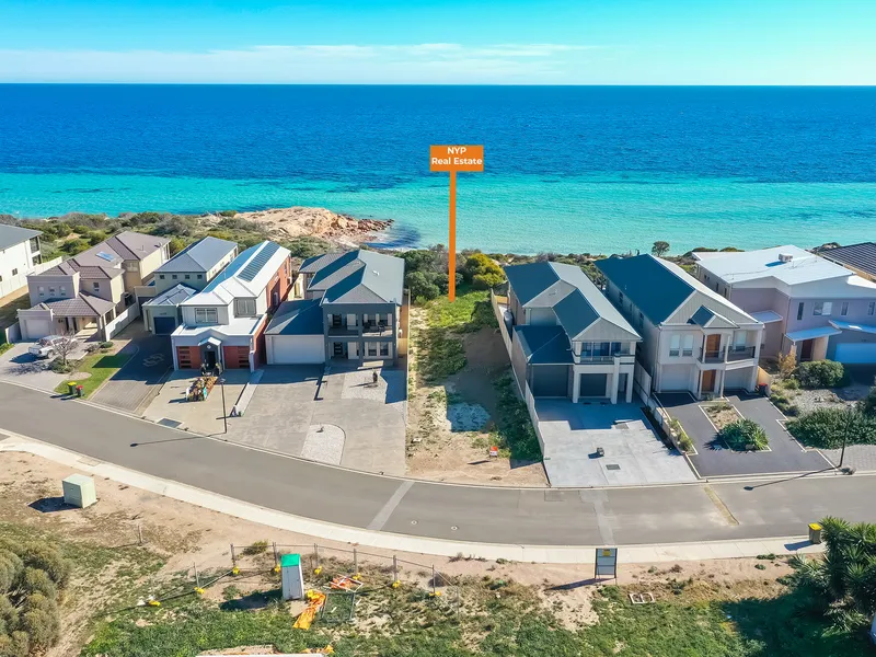 UNINTERRUPTED SEA VIEWS