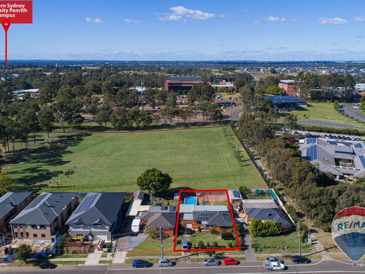 Located in a sought-after place in Kingswood
