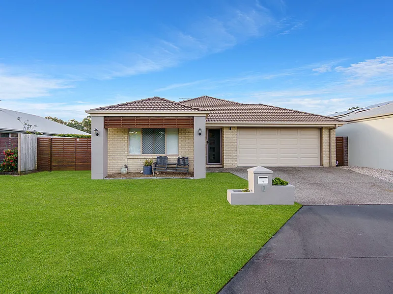 PRIVACY, CONVIENENCE AND LOW-MAINTENANCE LIVING