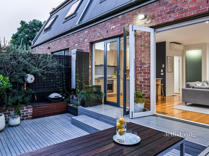 A sophisticated inner-city lifestyle