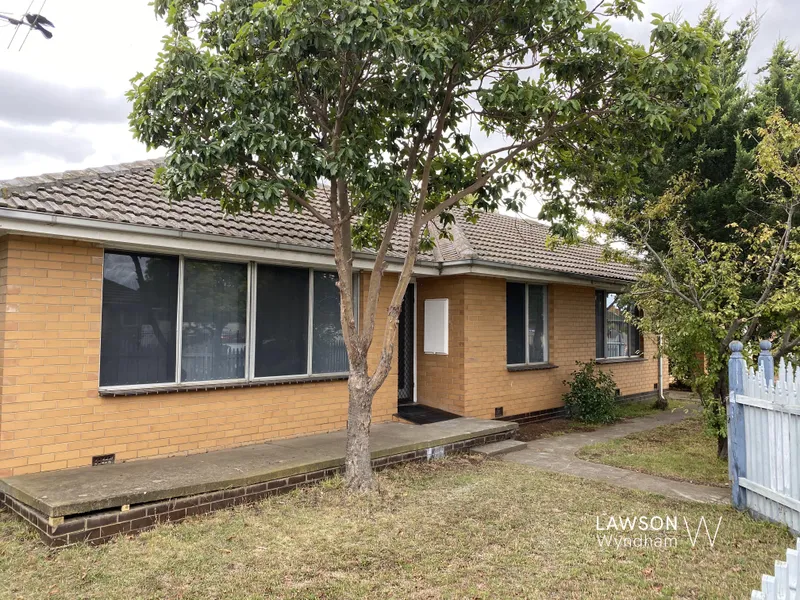 THIS PROPERTY FEATURES: