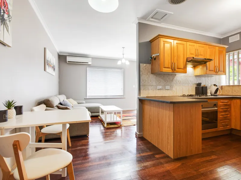 Spacious and secure unit at rear of group