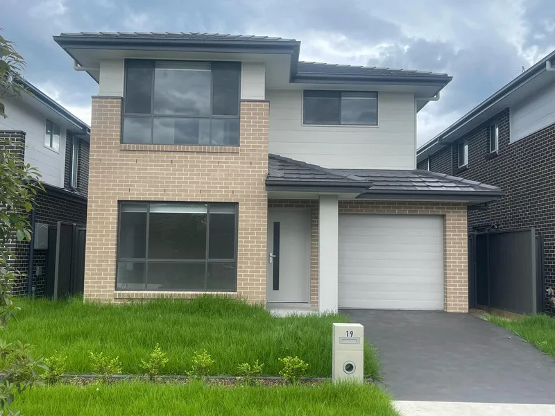 Brand New Stunning Home!