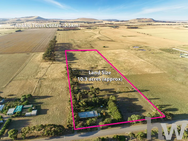 EPR $699,000 - $749,000