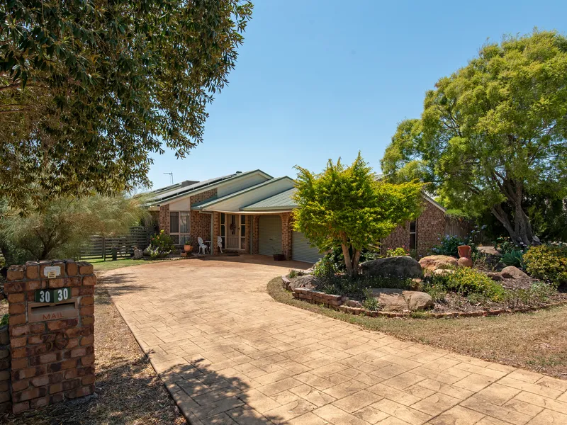 Tidy 3 Bedroom Brick with Office and Great Living Areas