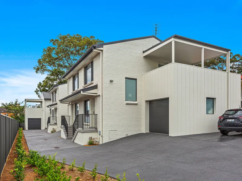 Spacious and Sleek Boutique Townhouse