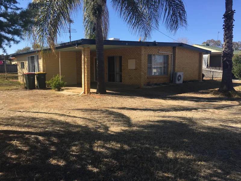 3 bedroom home close to schools