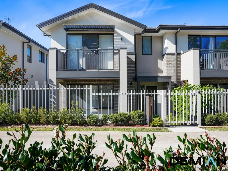 Live very comfortably, and beyond....at number 7 Kermond.