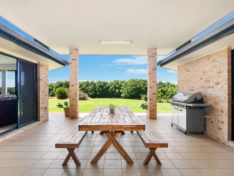 Four bedroom home with fantastic outlook