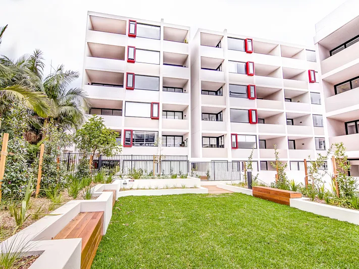 DNA Apartments - Large Modern Studio In Ultra Convenient Location