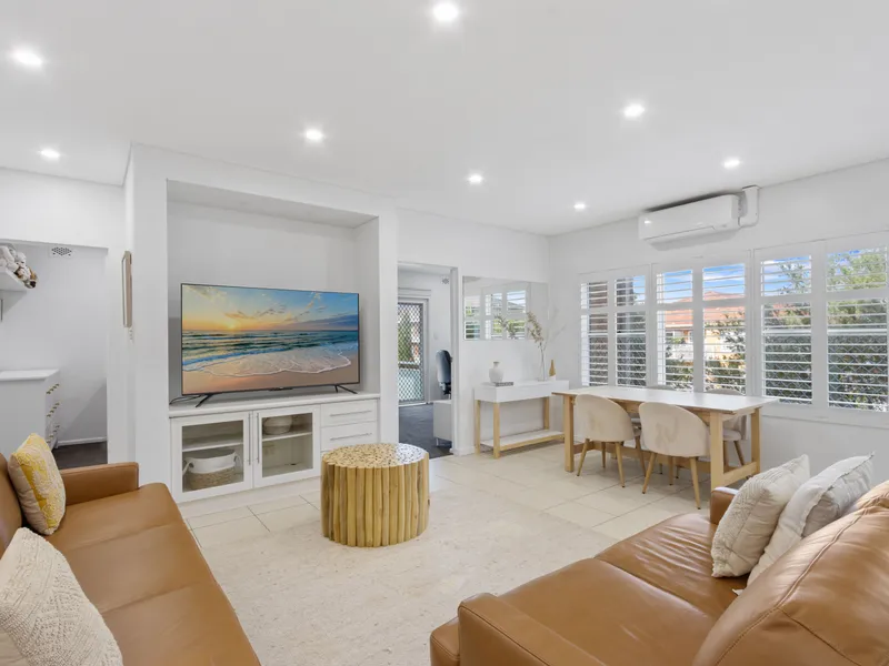 Perfectly Positioned and Meticulously Maintained 3 Bedroom Apartment