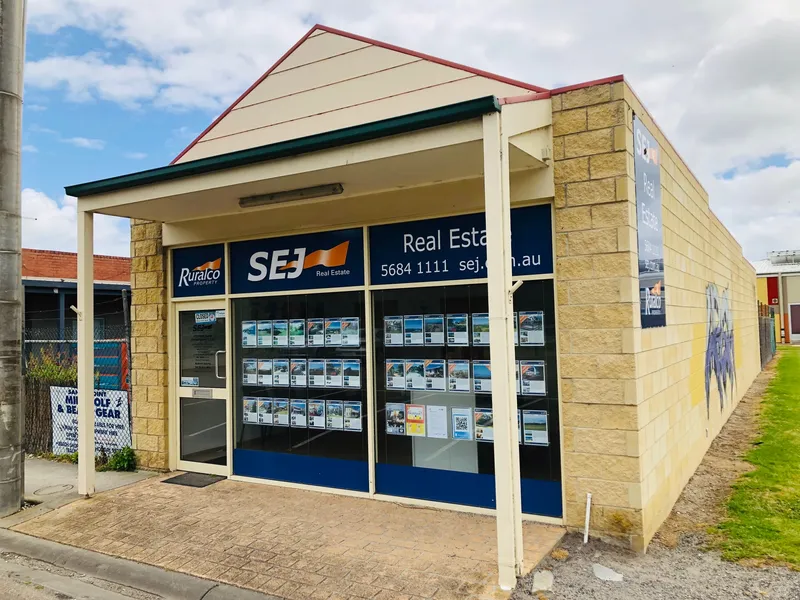 Brilliant Beach Pde location