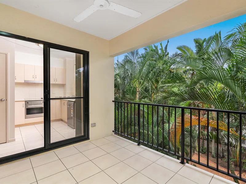 UNIQUE 3 Brms - 3-YES 3!  BATHROOMS