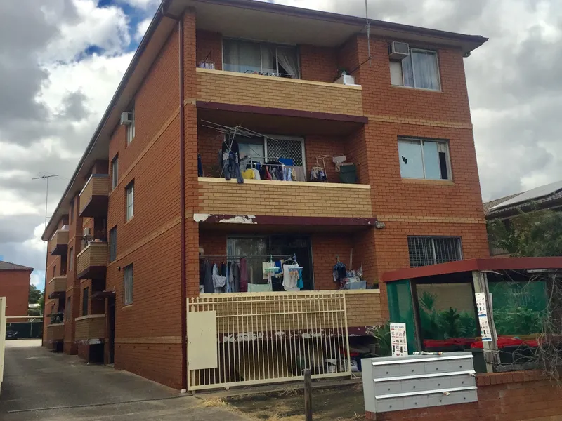 Three Bedrooms Unit In Highly Sought Location