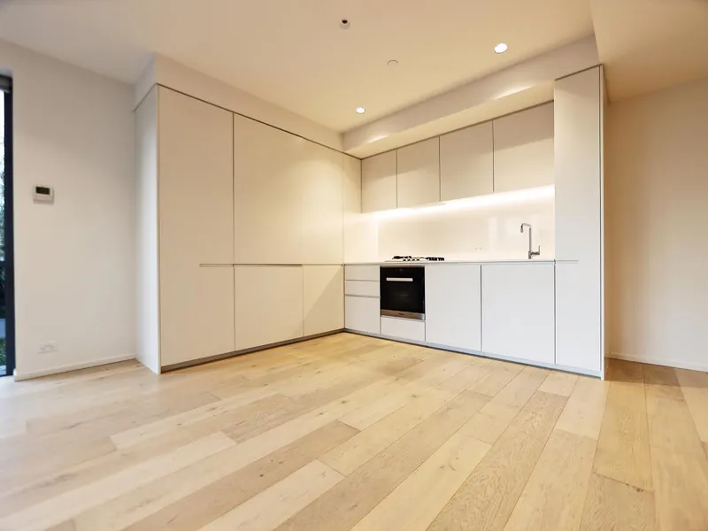 This luxury filled one bedroom apartment
