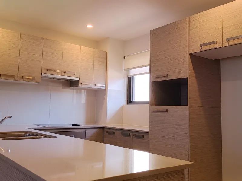 Modern 2 Bedroom 2 Bathroom Unit