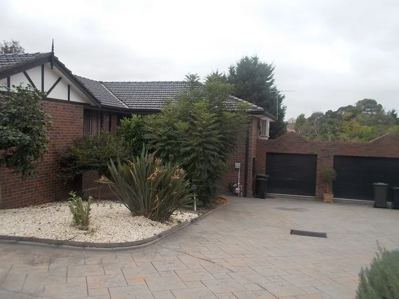 COSY, PRIVATE UNIT, DUAL SCHOOL ZONE