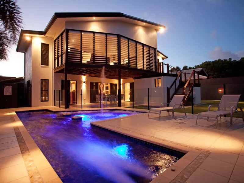 Designer Living by the Sea