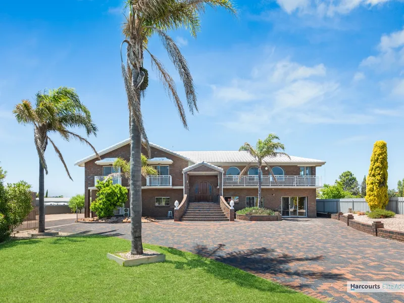 ULTIMATE SEASIDE RESORT-STYLE LIVING