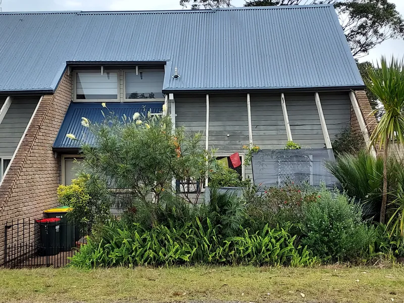 Oh so close to the beach